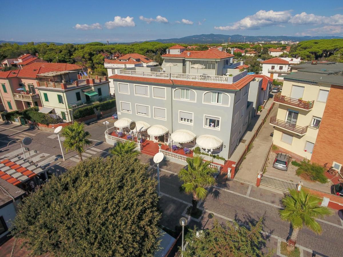 Hg Hotel Il Settebello Marina di Cecina Dış mekan fotoğraf