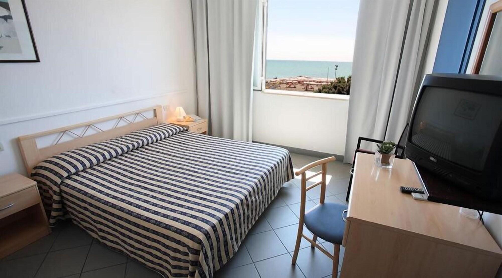 Hg Hotel Il Settebello Marina di Cecina Dış mekan fotoğraf