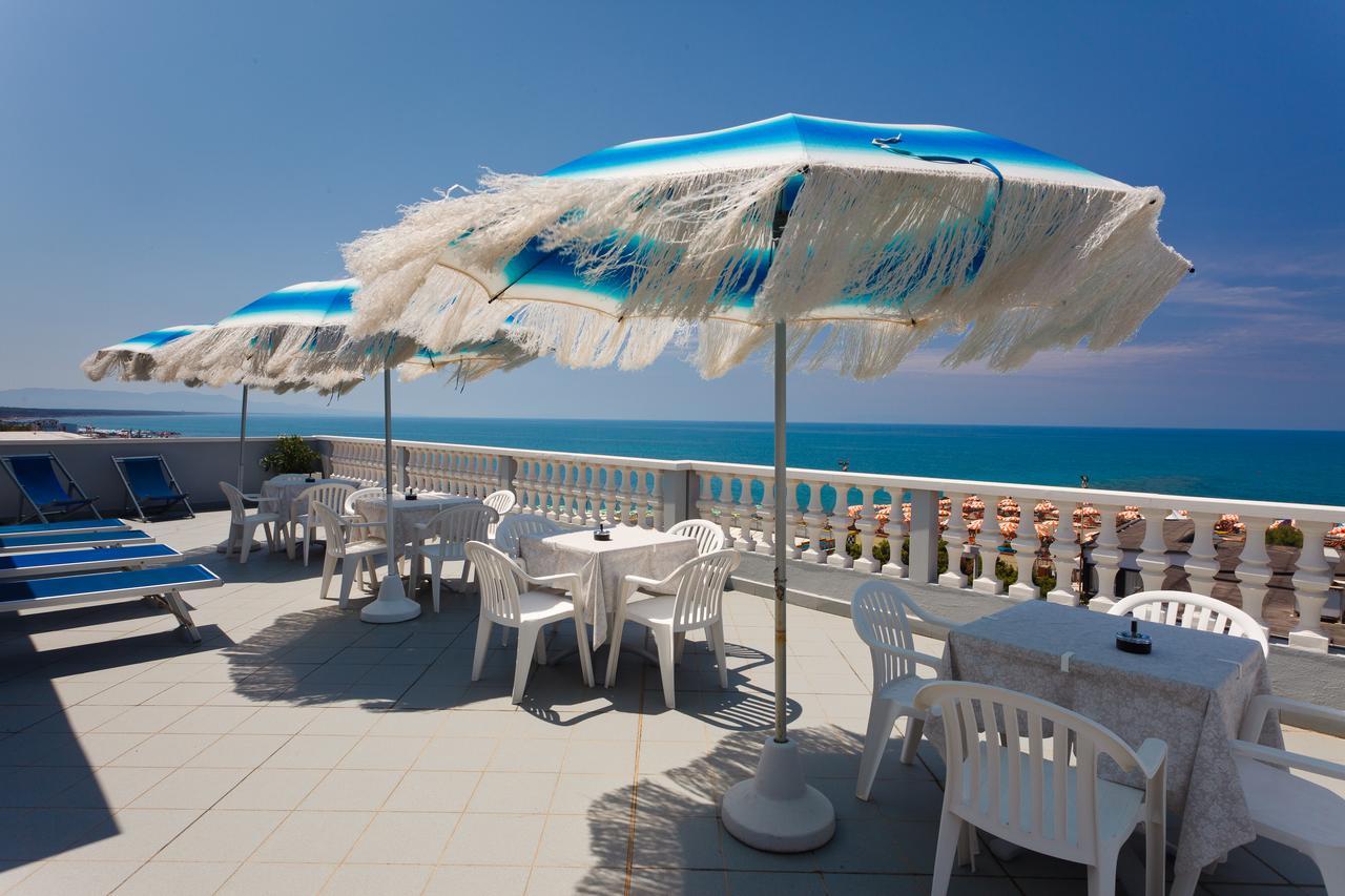Hg Hotel Il Settebello Marina di Cecina Dış mekan fotoğraf